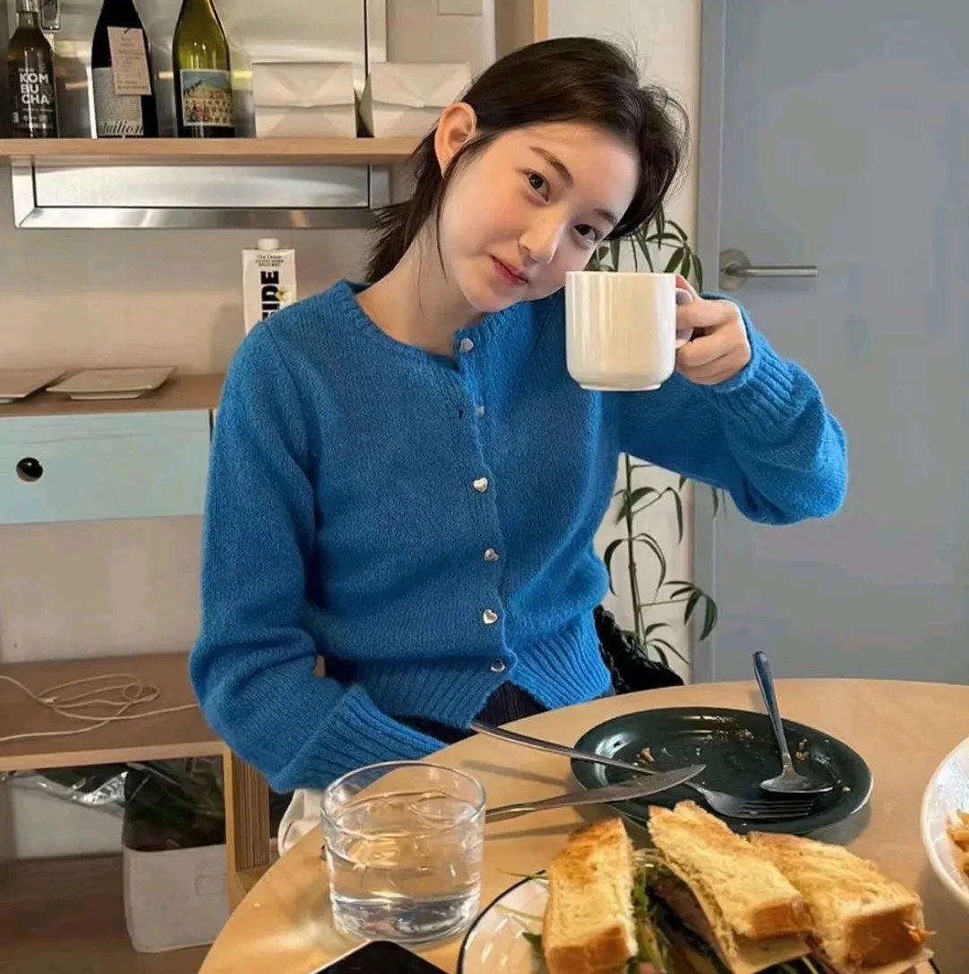 屋顶上的绿宝石